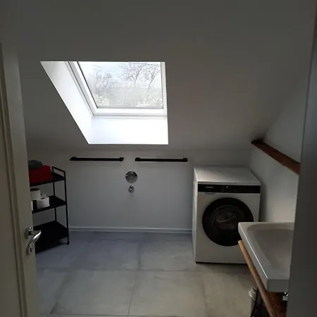 Eifel-ferienhaus, Haus Achtzehn77 Apartamento