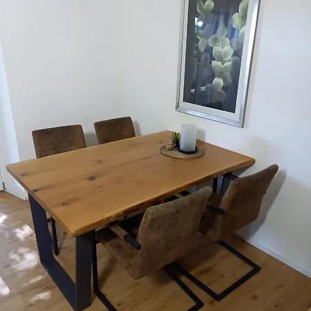 Apartamento Eifel-ferienhaus, Haus Achtzehn77
