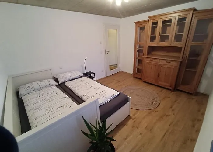 Eifel-ferienhaus, Haus Achtzehn77 Appartement *