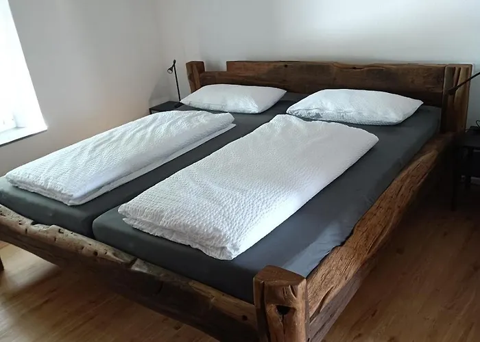 Eifel-ferienhaus, Haus Achtzehn77 * Bitburg