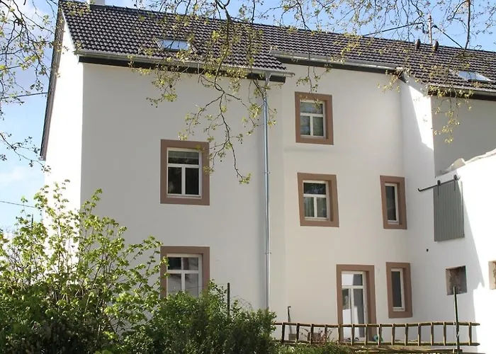 Eifel-ferienhaus, Haus Achtzehn77 Appartement